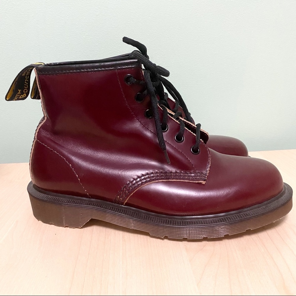 Dr Martens Made in England Dark Cherry Red 6 Eye Ankle Boot 101 UK6